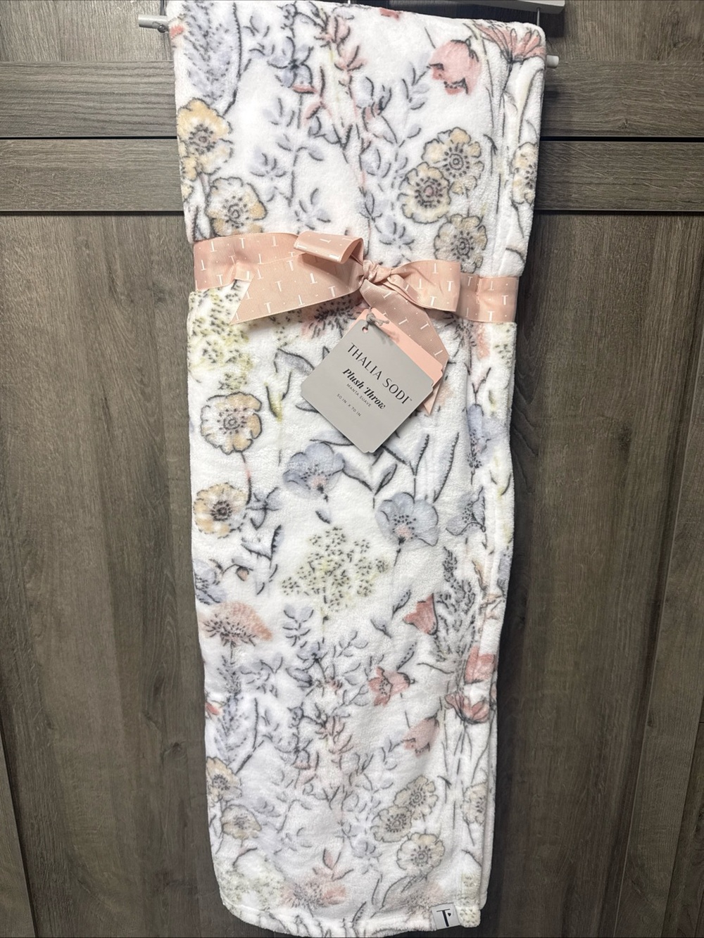 New Thalia Sodi Wild Flower Floral 50" x 70" Plush Throw Blanket New With Tag